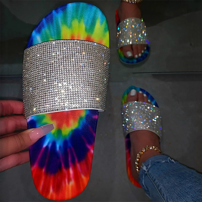 

Dropshipping Summer Comfortable Wild Ladies Flat Rhinestone Slippers Casual Mix Color Crystal Sandals Women Outdoor Beach Slides, Red