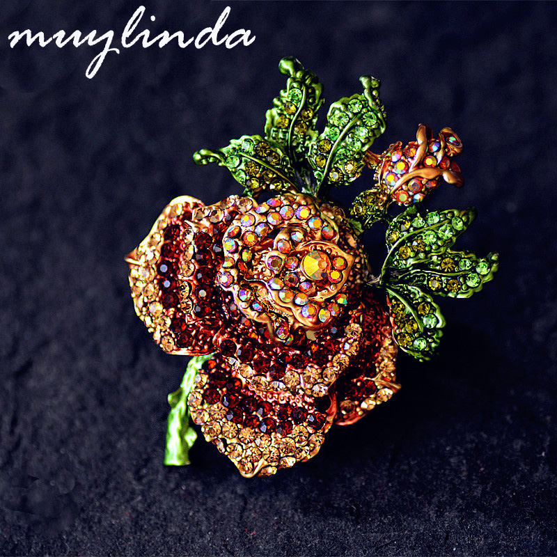 vintage costume jewelry brooches and pins
