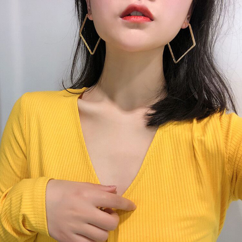 

Vintage Big Metal Thick hoop Earrings For Women Geometric Wedding Minimalist Jewelry Gold Loop Large Statement Korean Earrings