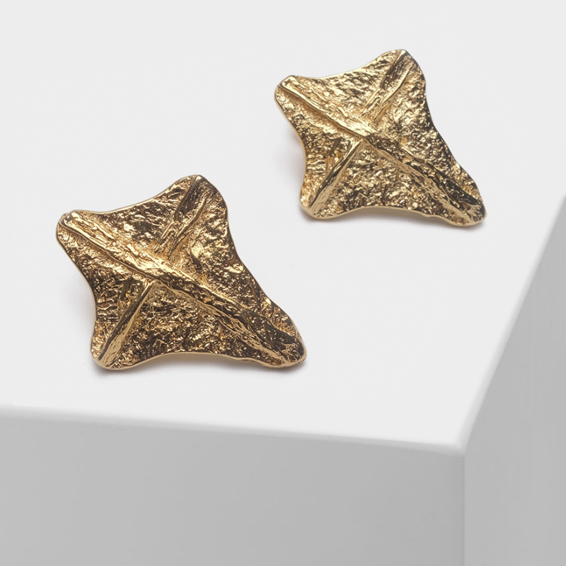 

Amorita boutique Vintage cruciform shell stud earrings