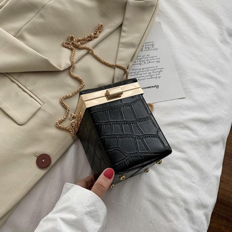 

New Mini Chain Female Shoulder Handbag Stone Pattern PU Leather Box Bags for Women Solid Color Ladies' Travel Crossbody Flap Bag, Beige