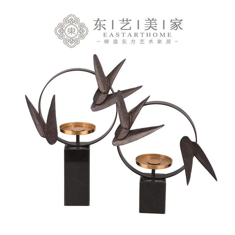 

Nordic Simple Candlestick Fairy Garden Vintage Candle Holder Porte Bougie Bamboo Leaf Cast Iron Black Candlestick FF8C99