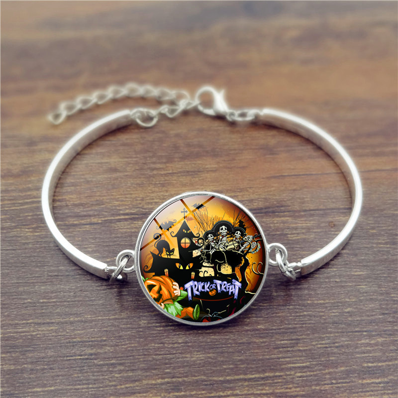 

New Castle Skull Pumpkin Pattern Bracelet Halloween Festival Party Jewelry Accessories Women Men Fashion Bangle Jewelry