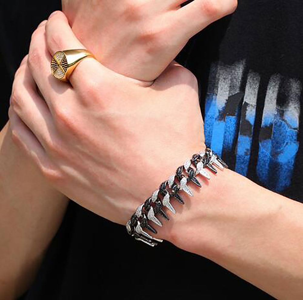 

YISHOP4U Two-Tone Cone Stud Spikes Rivet Copper Punk Rock Bracelets Bangles For Women Men Iced Out Cubic Zirconia Bracelet Hip Hop Jewelry