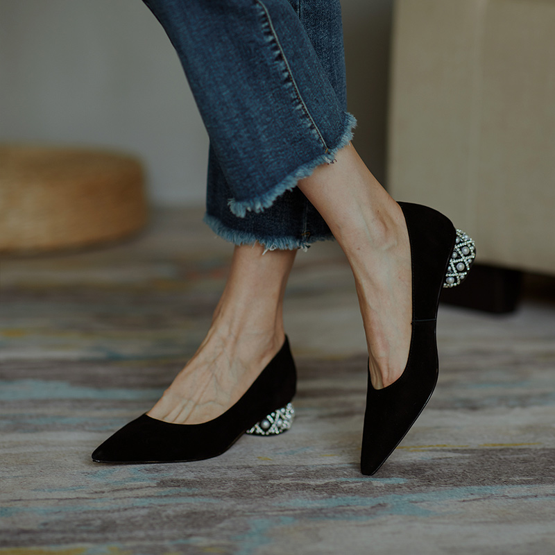 

Women Black Suede Pumps Pointed Toe Shallow Formal Dress Prom Party Shoes Woman Pearl Beaded Heels Chaussure Femmes Zapatillas