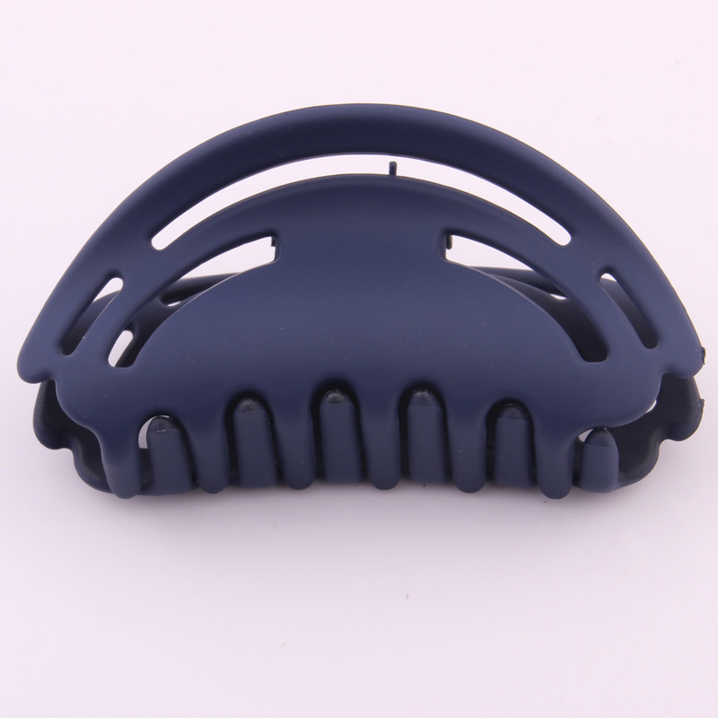 

2020 Hot Sale Head Ponytail Holder Solid Rubber Painted Acrylic Hair Claw Hollow Out Crab For Hair Strong Force Bit Clamps