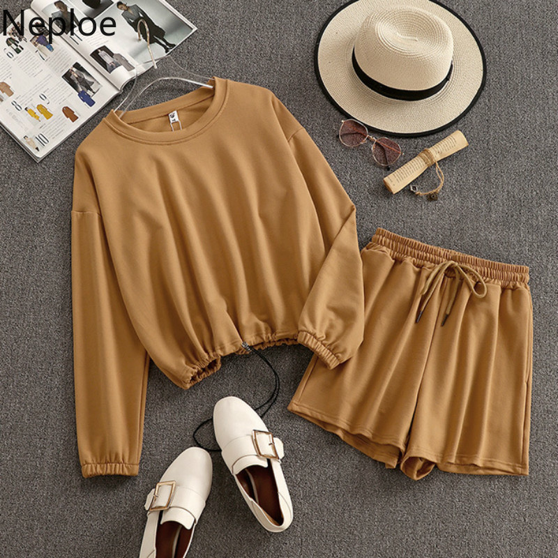 

Neploe Autumn Women Sets Causal Long Sleeve Pullover Sweatshirt + Lace Up Stretch Waist Wide Leg Shorts Korean 2020 Suits 4E144, Khaki