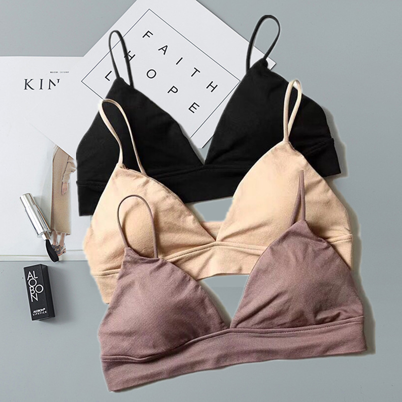 

2020 New Thin and Light Sports Bra Girls' Solid Color Underwear With No Trace of Sleep Large Elastic Sexy Bra Active Wear, Black
