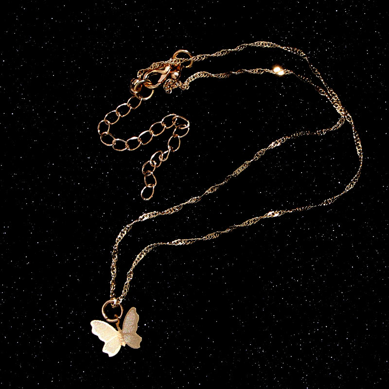 

Vintage Metallic Gold Chain Butterfly Pendant Necklace Butterfly Pendant Women Ladies Necklace Jewelry for Valentine's Day Gifts
