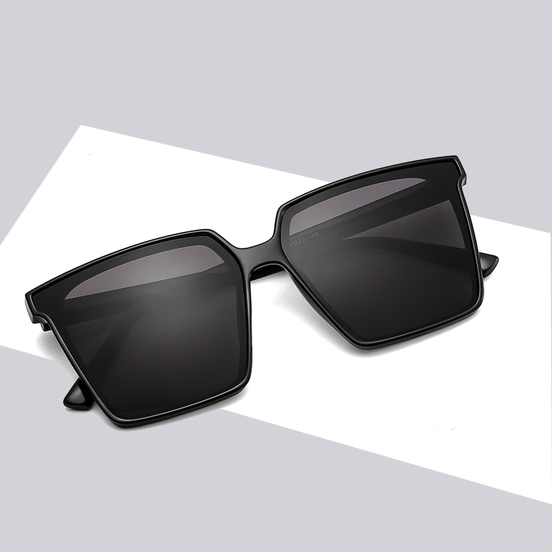 

Retro Unisex Glasses 2020 Fashion Full Frame Sunglasses Women Men Travel Beach Ocean Lens Eyewear Candy Color casual Glasses 3384