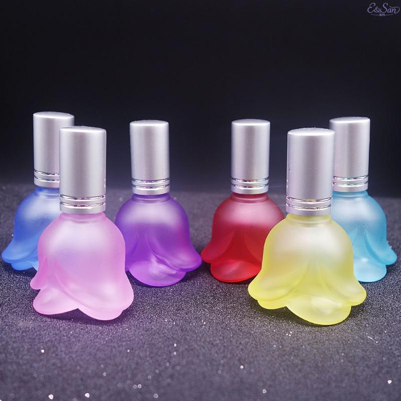 

Wholesale FX08-15ML Little Rose perfume spray frosting color bottles 100pcs/lot