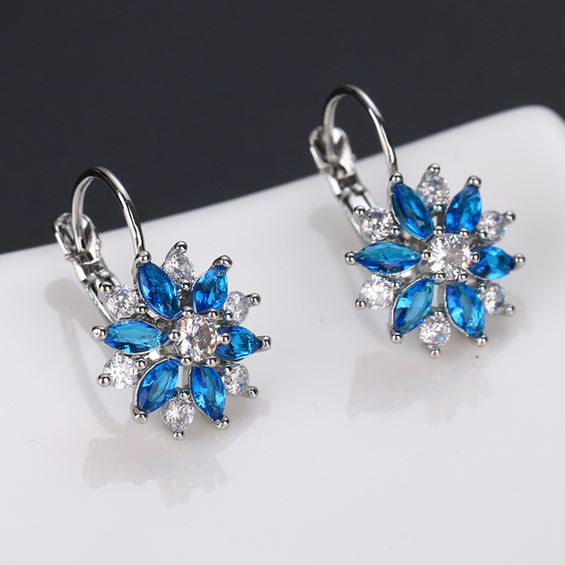 

Elegant Fashion Leaves Flower Crystal Zirconia Earrings Bridal Wedding Hoop Earrings for Women