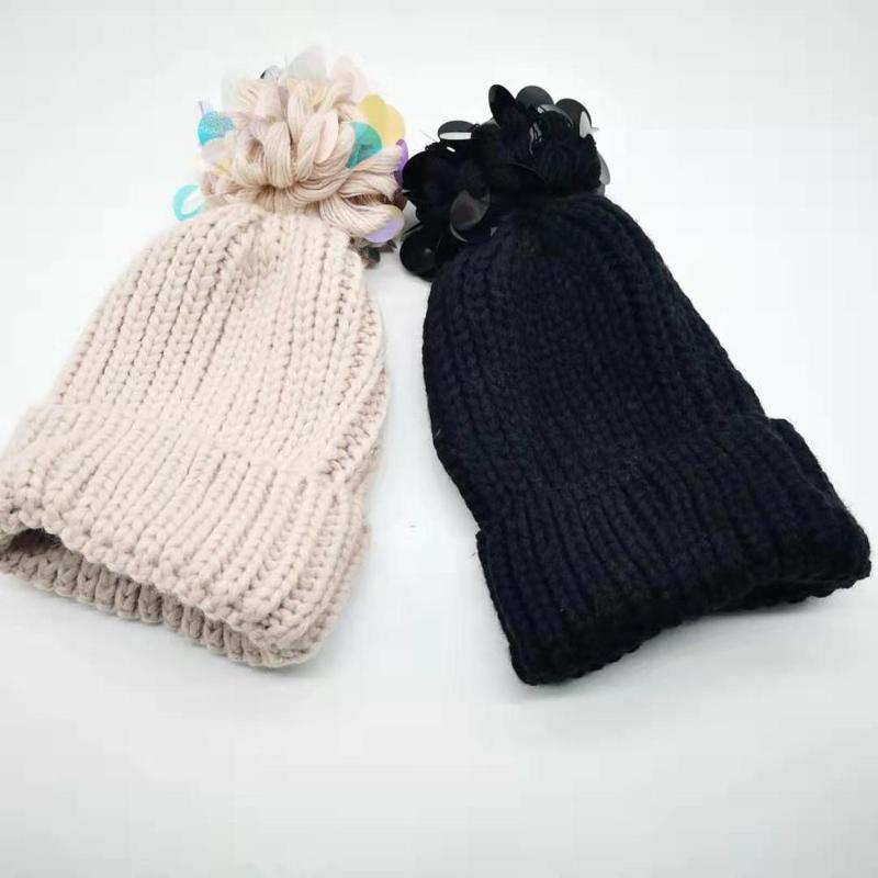 

Pompom Hat with Sequins Women's Hat Winter Warm for Girl's Sliver Line Beanie Hats Knitted Warm Cap Casual Beanies, Black