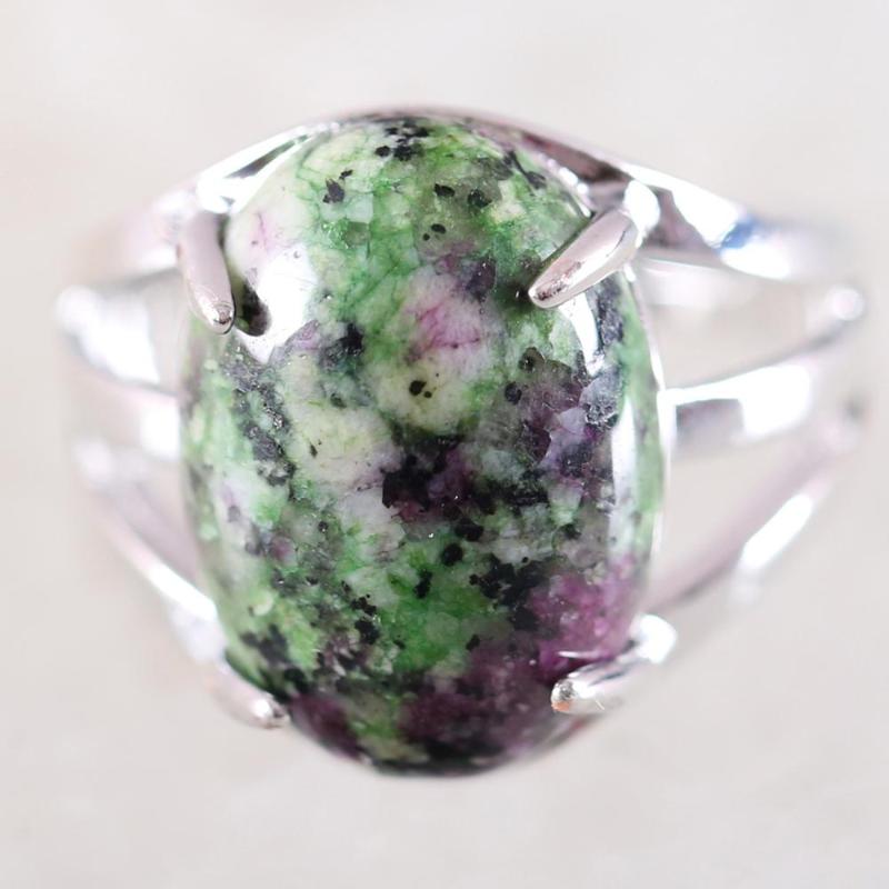 

1Pcs Women Ring Natural Stone Red Zoisite Oval Cabochon CAB Beads Adjustable Finger Ring Jewelry Gift K166