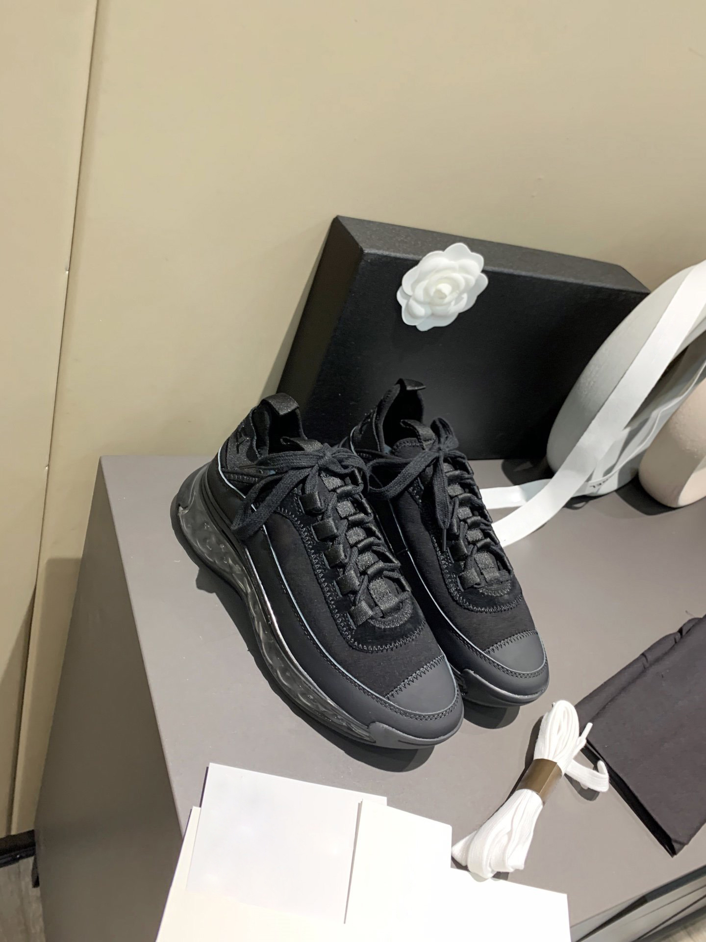 

2020 luxury women's casual shoes, good quality lace up designer sneakers, popular top quality women's trainers, designer G36299 sneaker1, Black