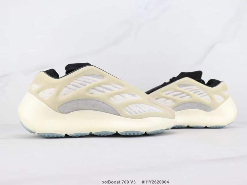 

new Best 700 V3 Azareth for sales With Box Kanye West Azael Alvah black White men women running shoes store size36-48