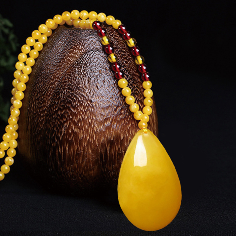 

Women Men 3D Gourd Lotus Jewelry Beeswax Necklace Oval Pendant Necklace with Long Beeswax Beads Chain
