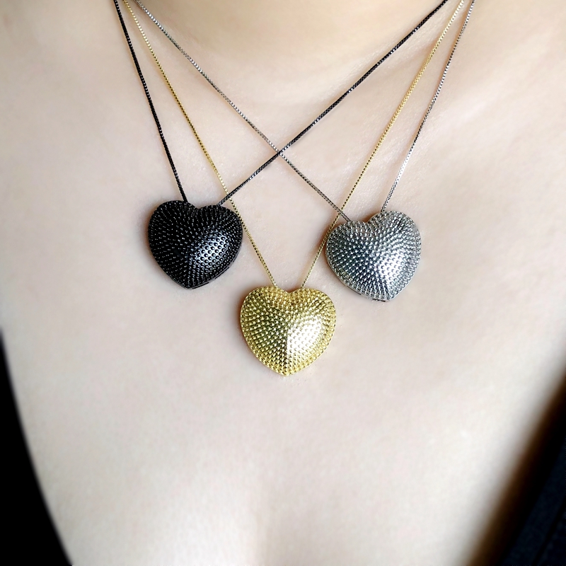 

Classic Love Heart Pendant Necklace For Women Gifts vintage black/Gold/silver Color chain Choker fashion party Jewelry Gift 2020