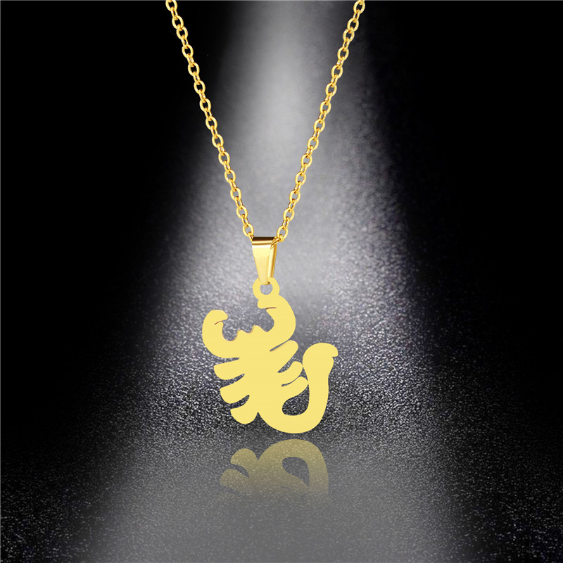 

European and American Style Simple Titanium Steel Scorpion Necklace Punk Style Ladies Jewelry Accessories Pendant Spot Wholesale