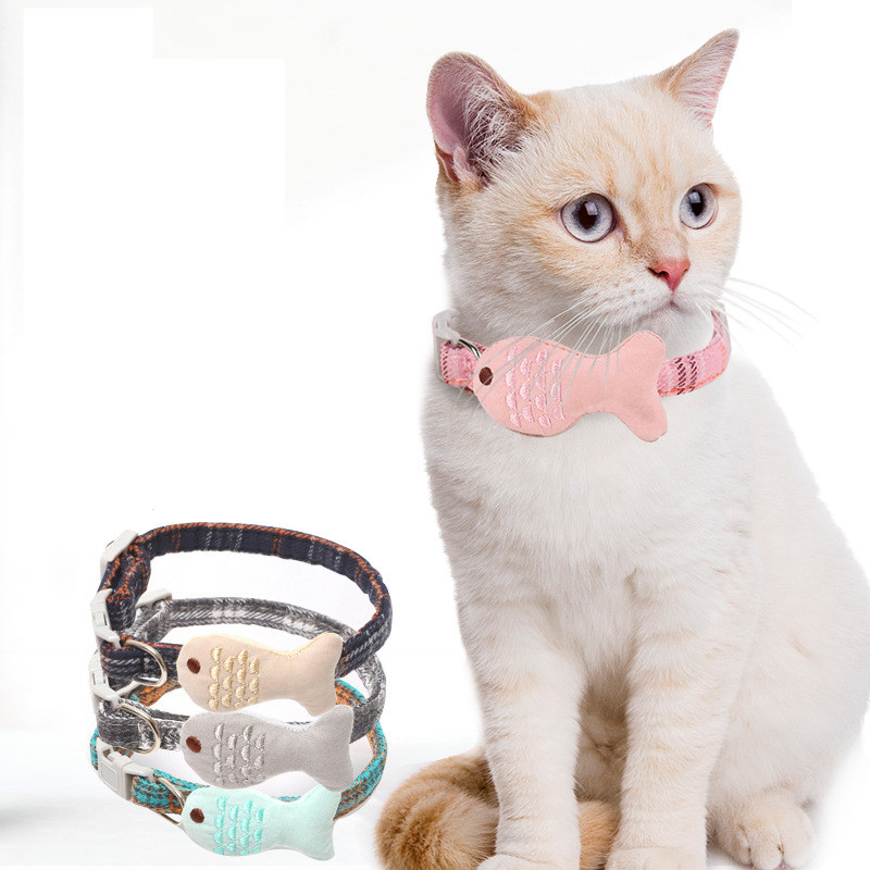 

New Cat Collar Dog Collar Adjustable Nylon Cotton Material Durable Big Fish Shape for Medium Small Cats Dogs Necklace