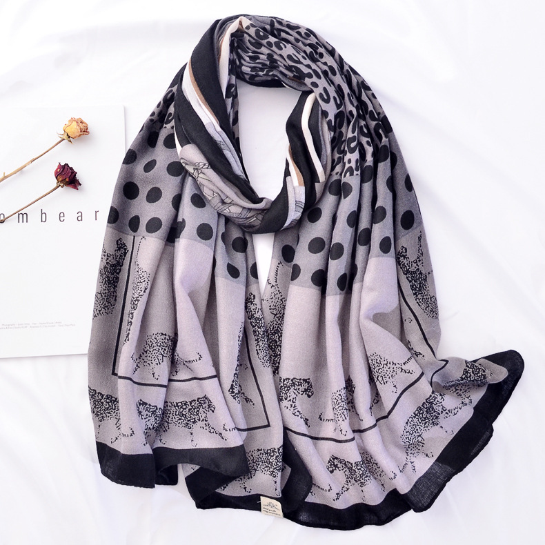

PHLE New spring and autumn fashion leopard print shawl animal print gauze scarf cotton long scarf gauze
