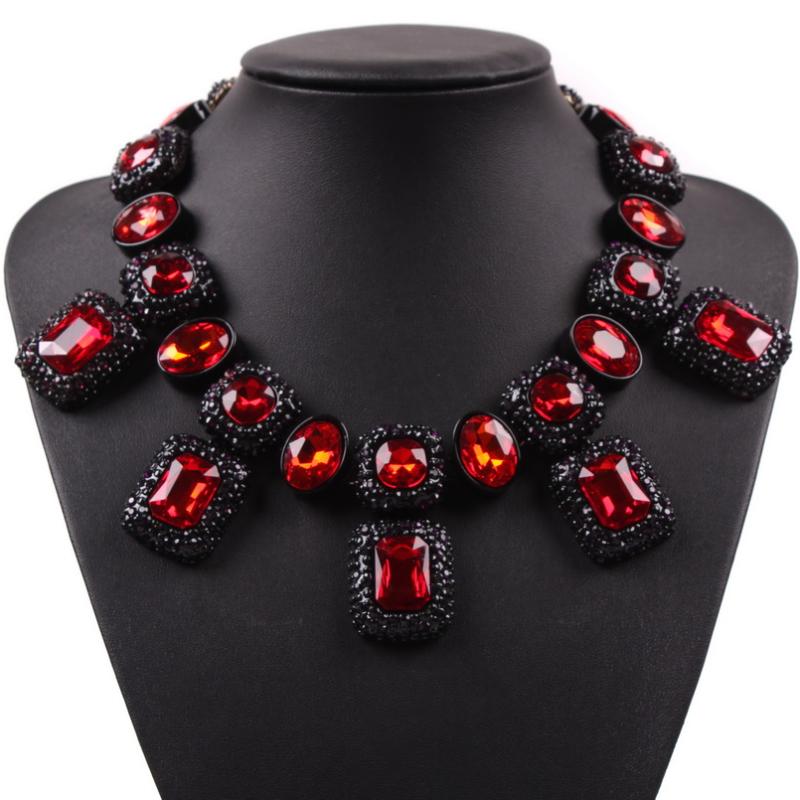 

2020 Luxury Statement Choker Collar Jewelry Fashion New Latest Design Brand Crystal Pendant Big Chunky Necklace for Women