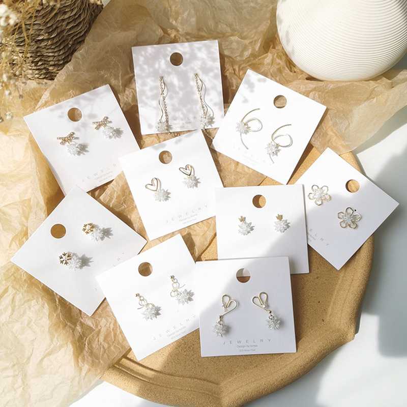 

Clear Crystal Flower Dangle Earring Snowflake Knot Love Shape Tassels Drop Earring for Women Luxury Rhinestone Statement