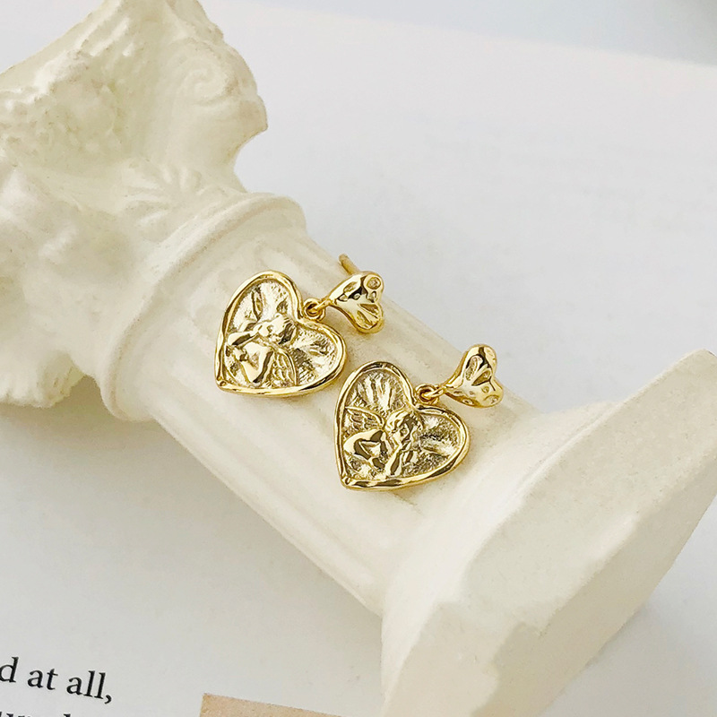 

S925 sterling silver earrings love earrings female embossed design temperament love short new products for women jewelr
