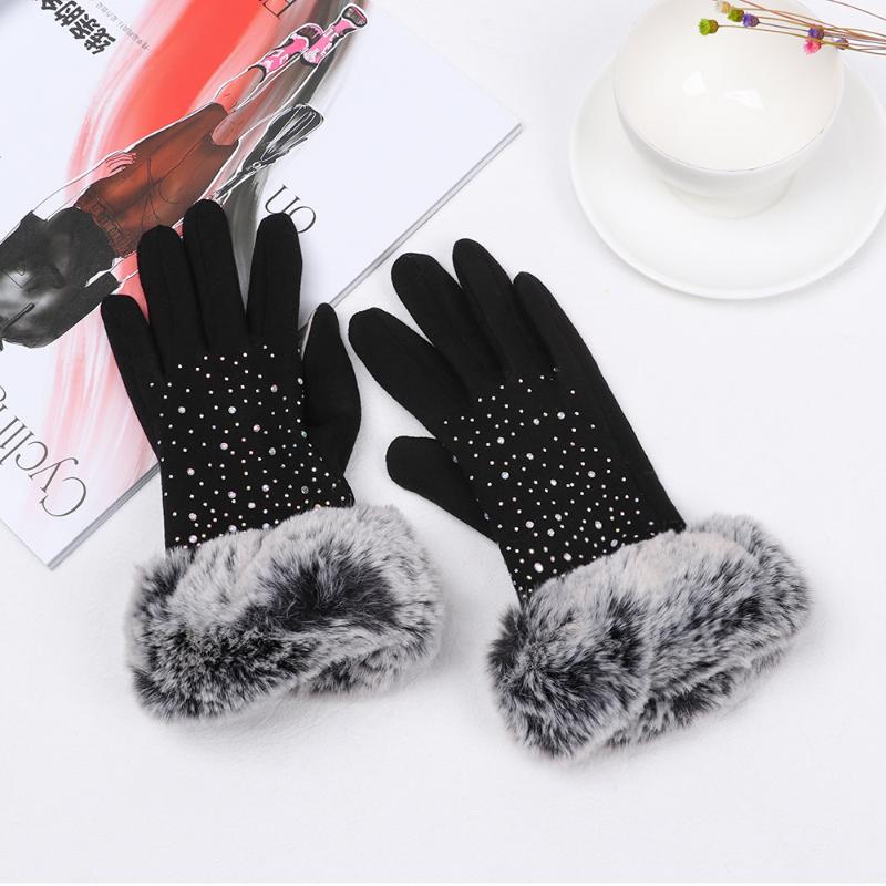 

Women Faux Fur Full Finger Touch Screen Gloves Winter Thicken Warm Windproof Mittens Shiny Rhinestone Cashmere Gloves