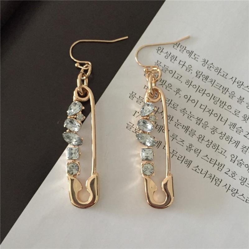 

Chic Gold Color Plating Clear Black Stone Decorated Clip Drop Earrings For Women Girl Lady Gift Classic Unique Statement Jewelry