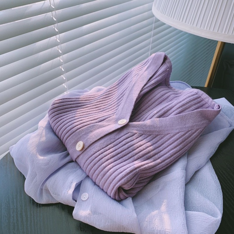 

Ladies Autumn Leisure Avocado Purple Soft Knit Cardigan Short Knit Cardigan V-neck Top Soft Sweater Retro, As pic