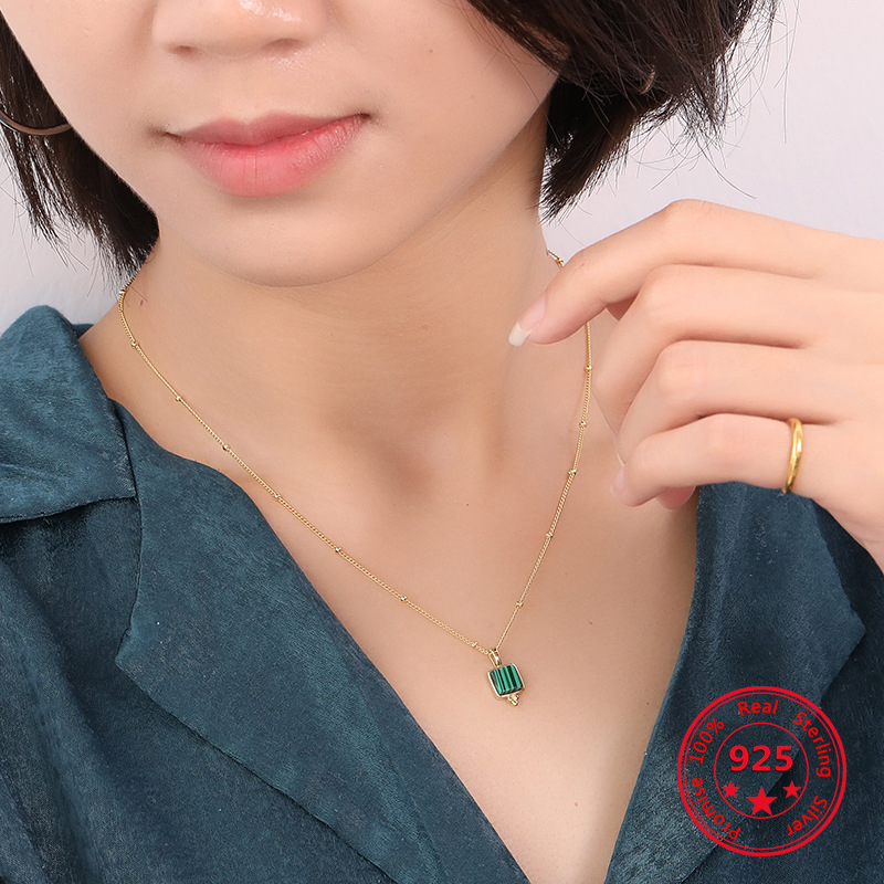 

2020 New Arrival Pure 925 Silver Gold Plated Necklace Chic Simple Malachite Pendant Necklace Beads Chain Jewelry for Women Gift