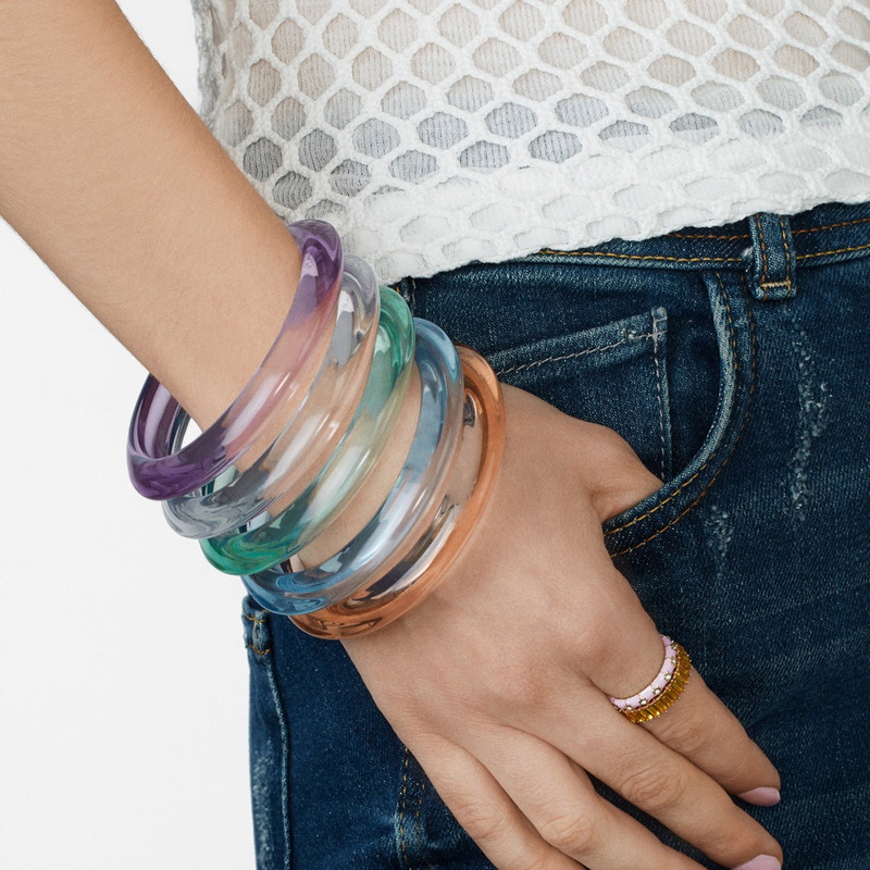 

2020 New Fashion Resin Round Bangle Bracelets for Women simple Clear Acrylic statement Bangle Elegant Wedding Jewelry