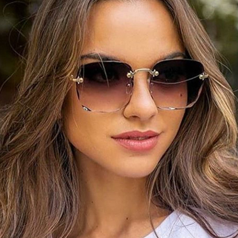 

New 2020 New Sun Glasses For Women Frameless Sunglasses Fashion Big Box Sun Glasses Gradient Color Thin Shadow Hot Sale