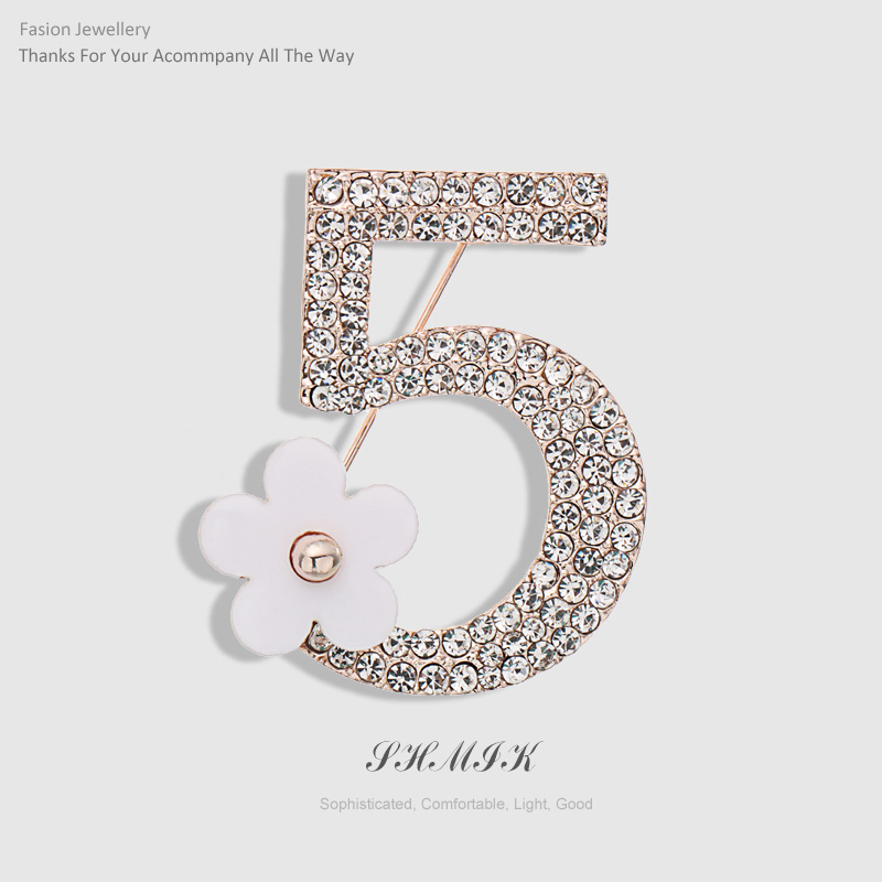 

Fashion Brand Number Pin Crystal Rhinestones Flower Pins Brooches For Women Party Jewelry