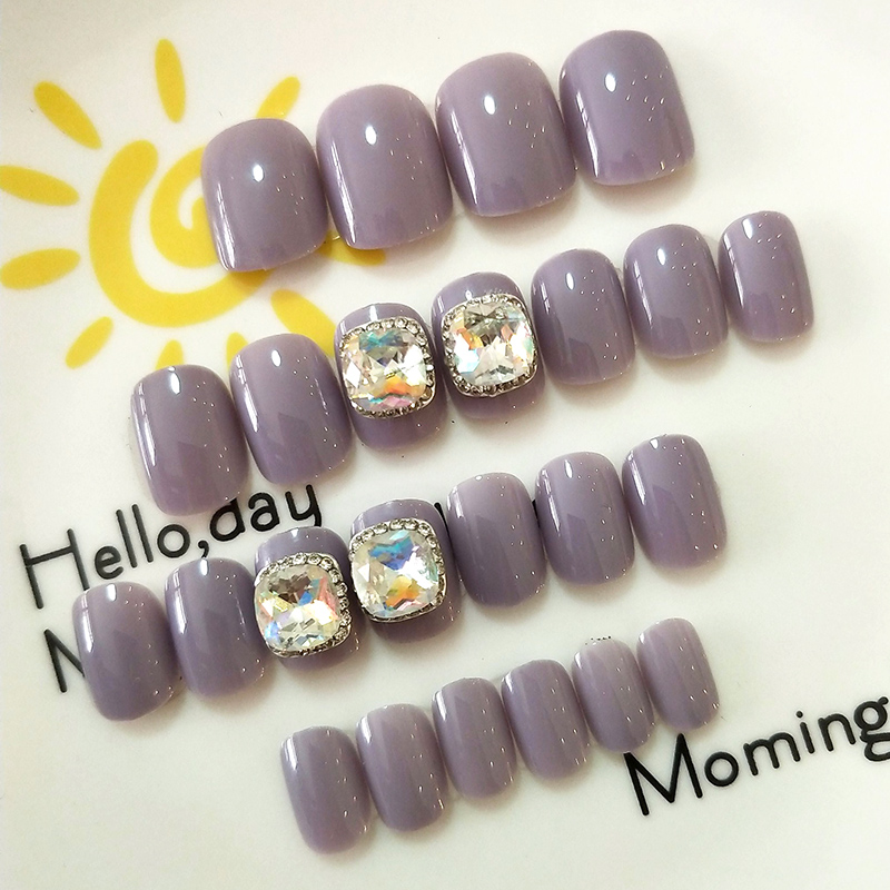 

24pcs Detachable Wearable Crystal Fake Nails Full Cover Glue Style Nail Patch KG66, Ivory