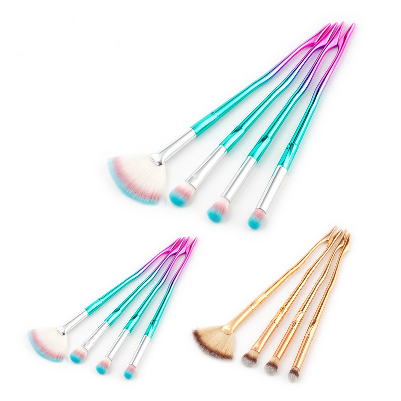 

4pcs/set Makeup Brushes Kit Fan-shaped Eye Shadow Brush Set Nylon Hair Rose Gold Eye Makeup Tools Set