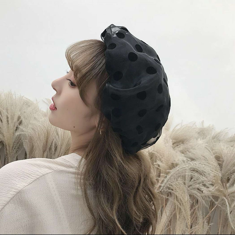 

Boinas Para Mujer Elegant Polka Dot Beret Sweet Korean Version Cute All-match Berets Caps for Women Kapelusz Chapeu 2020, Black