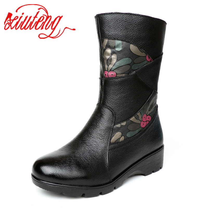 

Xiuteng 2020 winter new mother cotton shoes middle-aged flat bottom wedge in the tube women's boots leather warm boots, Black