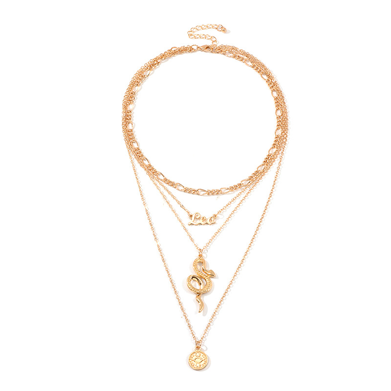 

Letter Leo Snake Wafer Choker Necklace For Women Jewelry Collares Friends Chains Girl Accessories Aesthetics Suspension XL10219