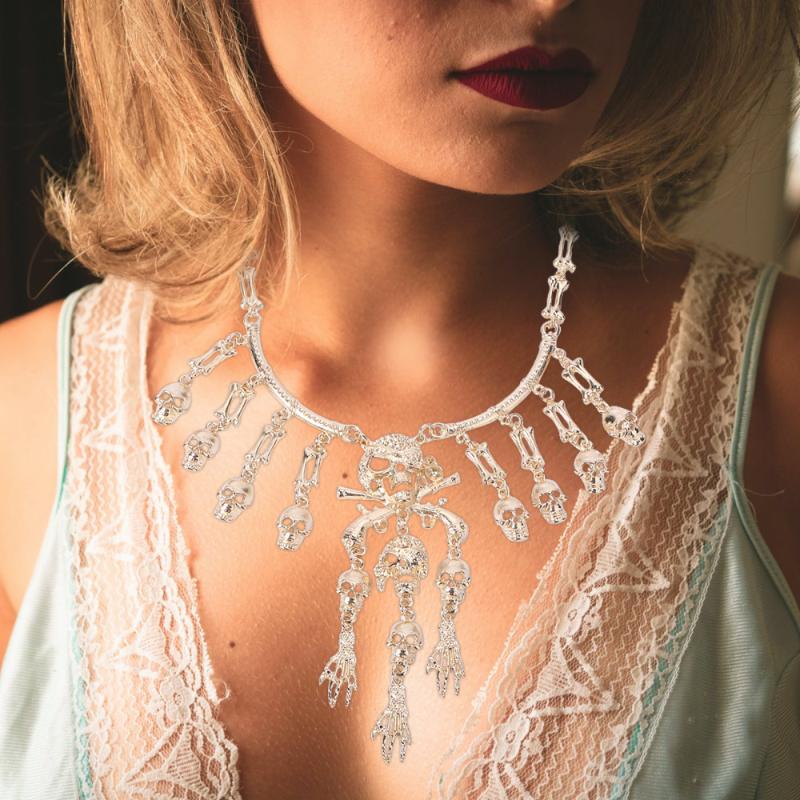 

RetroTassel Necklace Skull Multilayer Jewelry Soul Skeleton Pendant Necklace