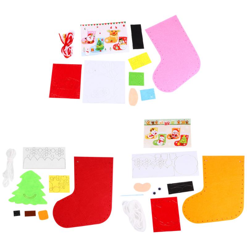 

4pcs Socks Interesting Funny Creative Socks Making Supplies for Nursery School