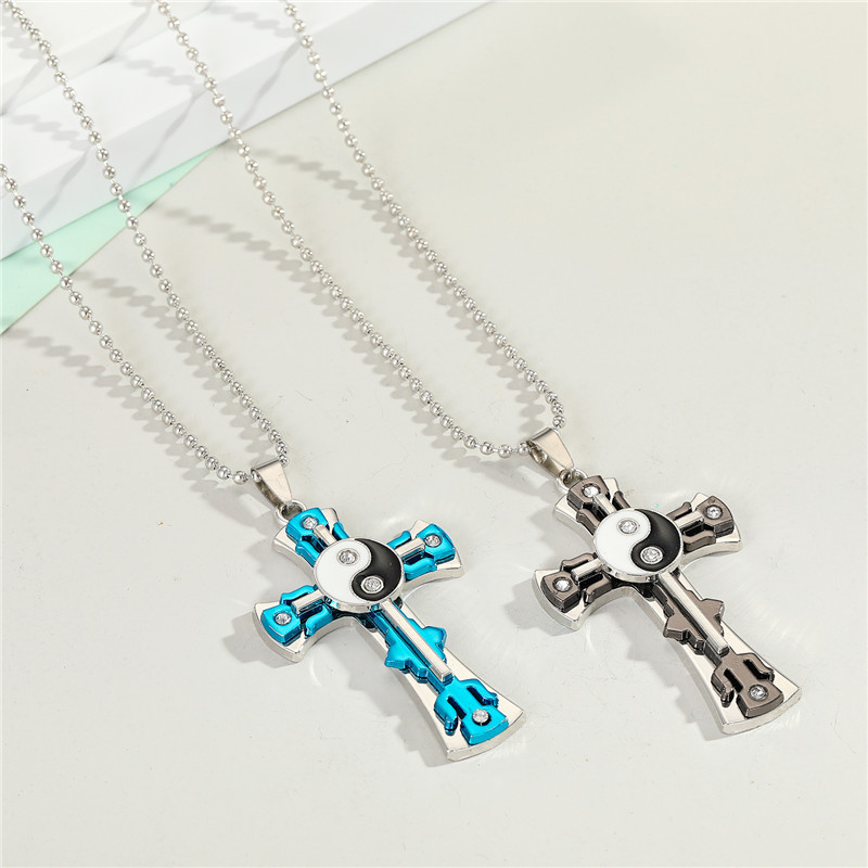 

Metal Zircon Punk Cross Necklace For Men Women Rhinestones Hip Hop Cool Eight Diagrams Pendant Chain Necklace Male Jewelry