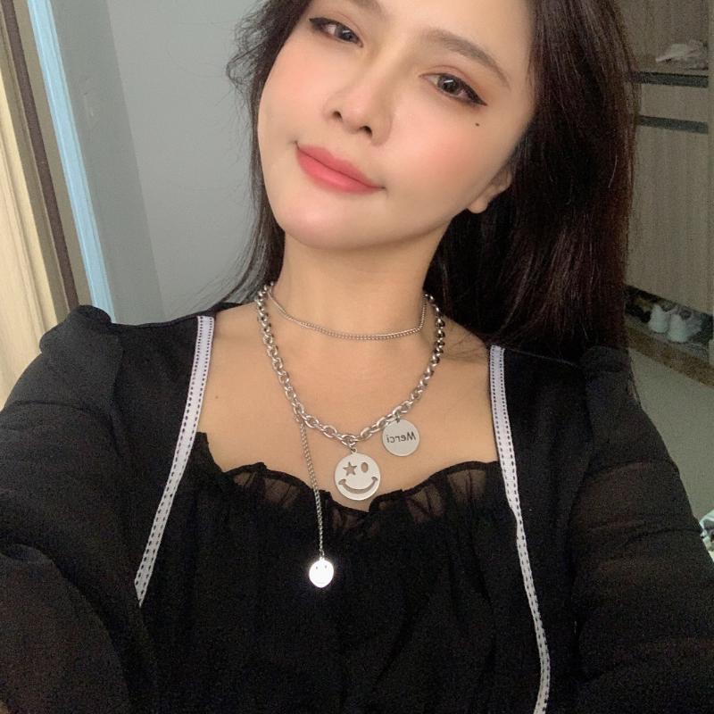 

Fashion Trendy Charm Easy Matching Personality Double-stranded Smile Pendant Necklace Metal Women Men Hip Hop Jewelry