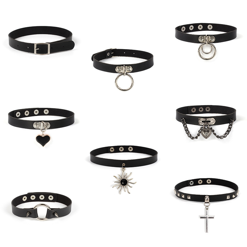 

Black Vegan Leather Choker Collar System Heart/O-ring Bondage Choker with Buckle Closure Adjustable-gothic Punk Vegan Collar HQ2