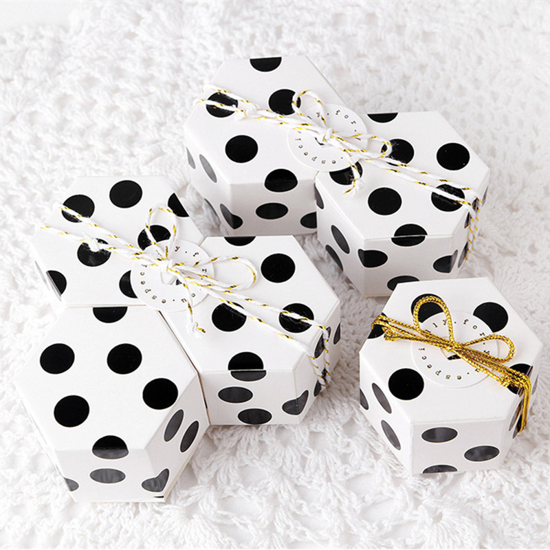 

100pcs Mini Black Bronzing Color Hexagon Chocolate Box Carton Dragees Candy Box Wedding Party Baking Cake Boxes and Packaging