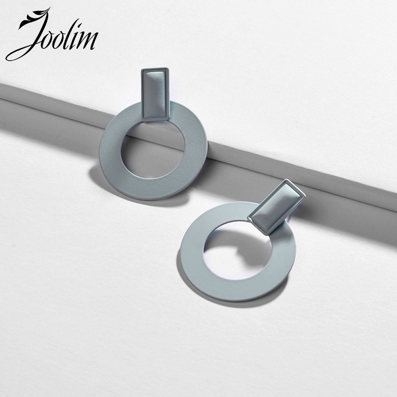 

Hoop & Huggie Joolim Jewelry Wholesale/Simple Effortless Chic Earring Round