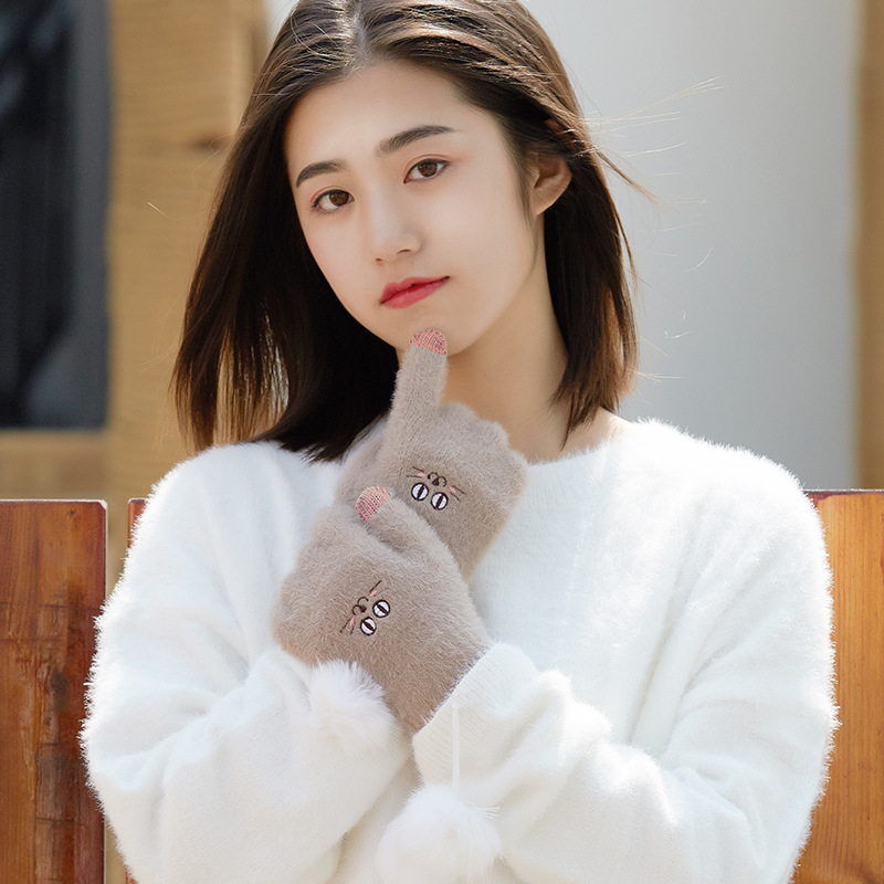 

Knitted plush gloves ladies winter outdoor full finger windproof warm touch screen cute embroidery student Korean version
