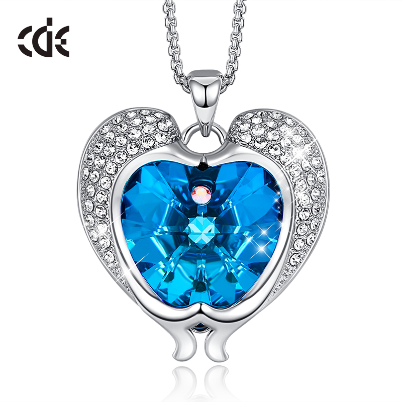 

Pendant Necklaces CDE Women Animal Necklace With Blue Crystals From Dolphin Fashion Party Jewelry Gift For