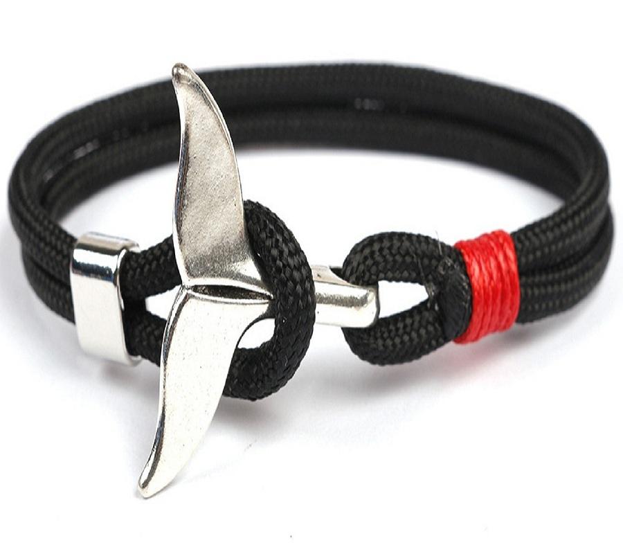 

Exquisite and simple fishtail shape of woven Bracelet